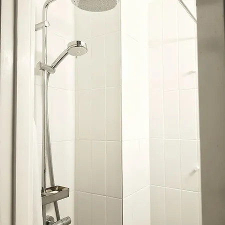 Harjutori Flat, A Quiet Park Close To The Centre And The Airport Διαμέρισμα *