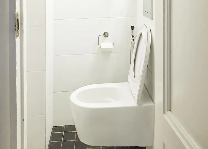 Harjutori Flat, A Quiet Park Close To The Centre And The Airport